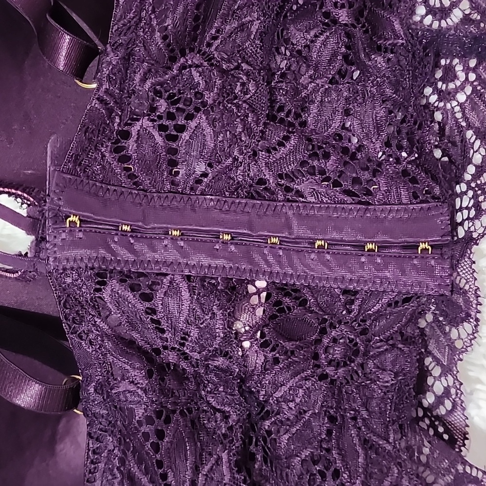 Body Frosting Brand New Elegant Purple Lace Bralette - Picture 8 of 11